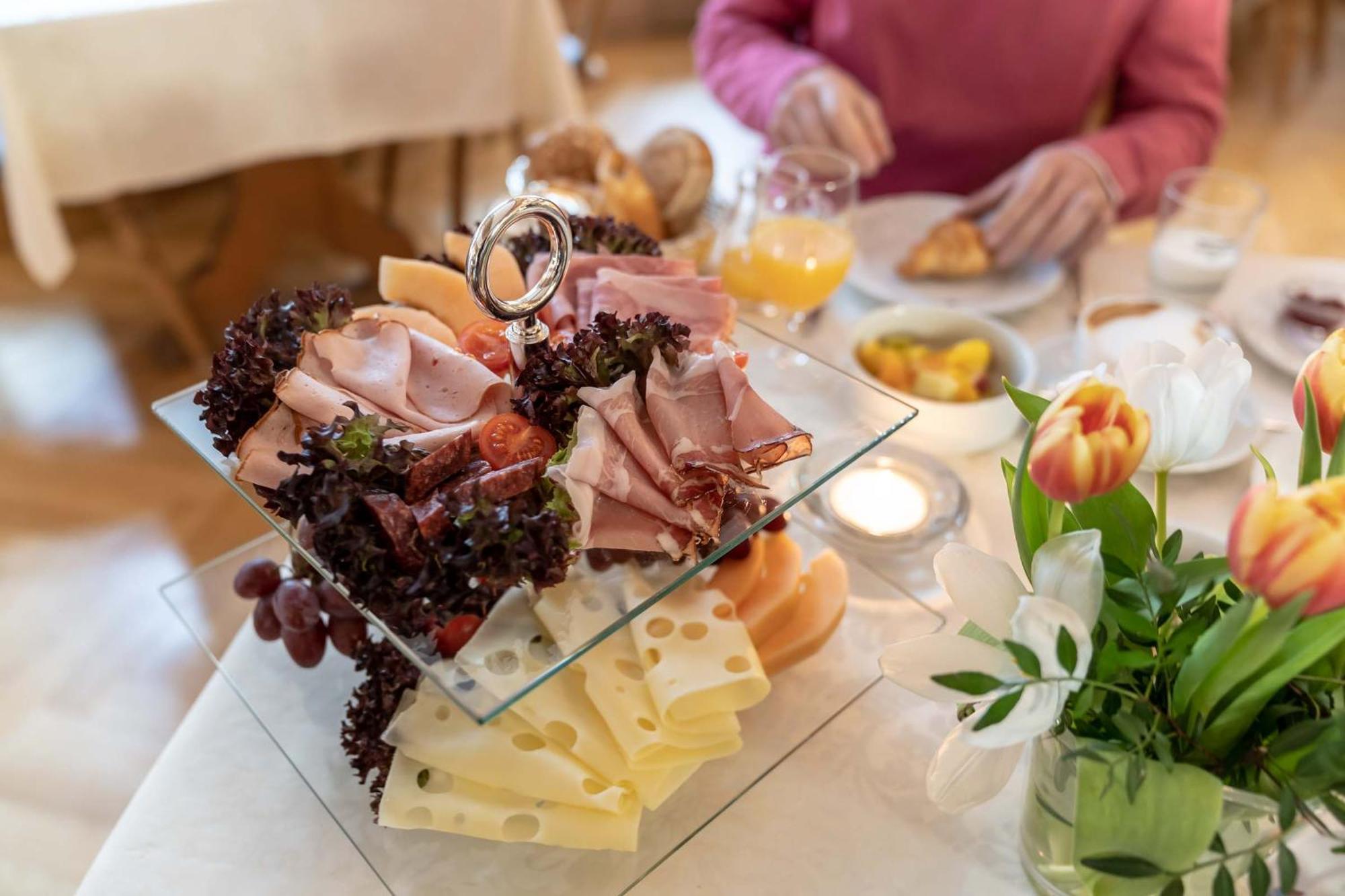 Romantik Hotel Zur Post Fuerstenfeldbruck Esterno foto