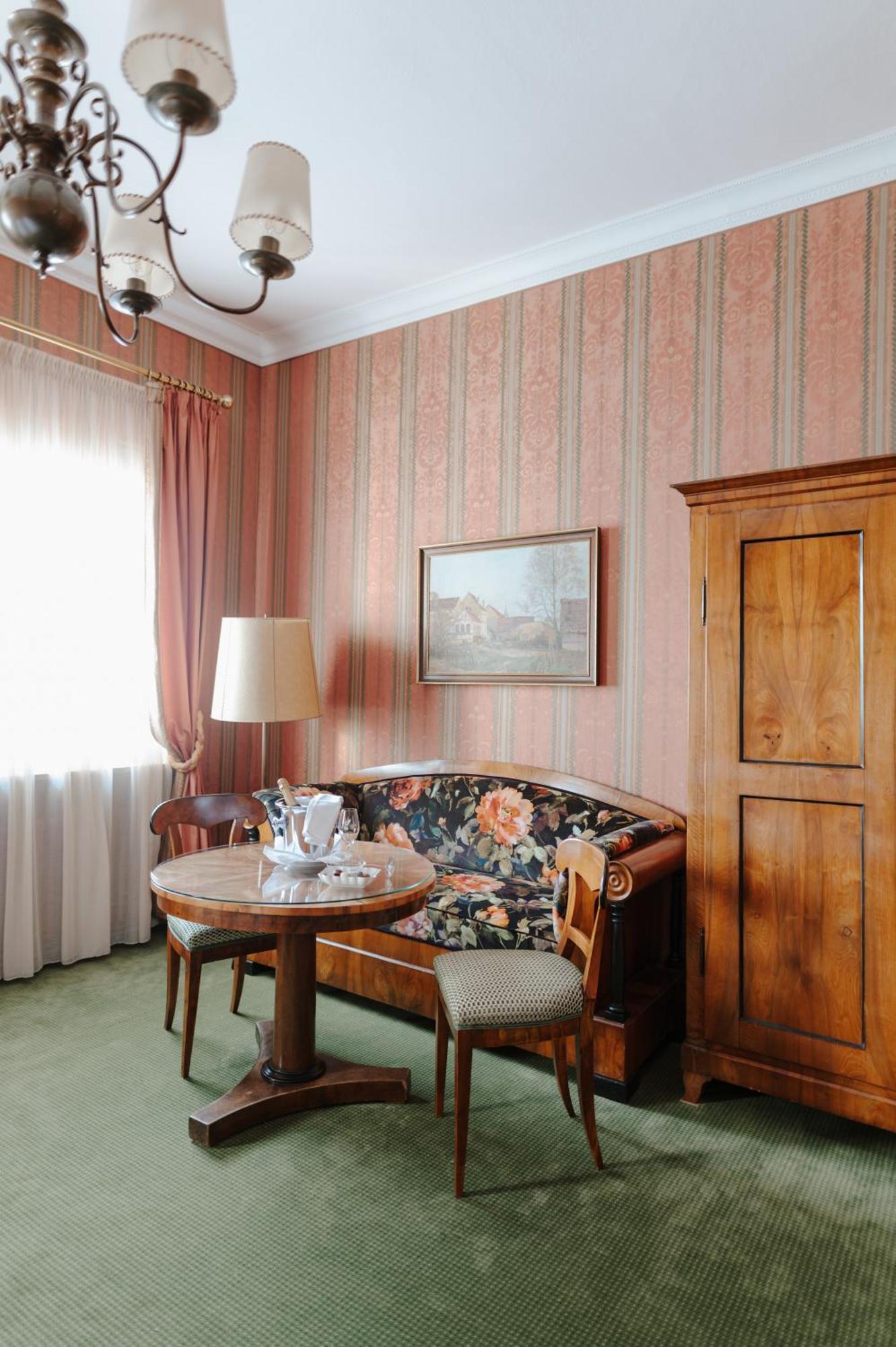 Romantik Hotel Zur Post Fuerstenfeldbruck Esterno foto